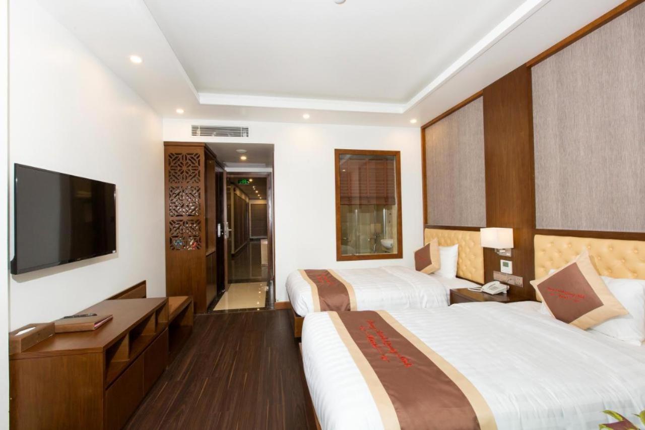 Lake Hills Hotel Ha Long Esterno foto