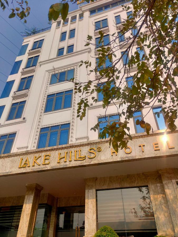 Lake Hills Hotel Ha Long Esterno foto