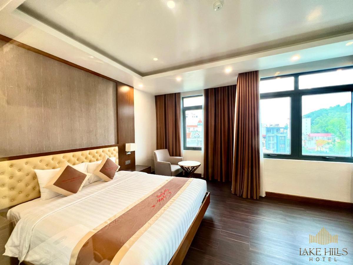 Lake Hills Hotel Ha Long Esterno foto