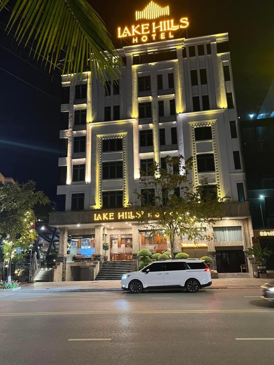 Lake Hills Hotel Ha Long Esterno foto