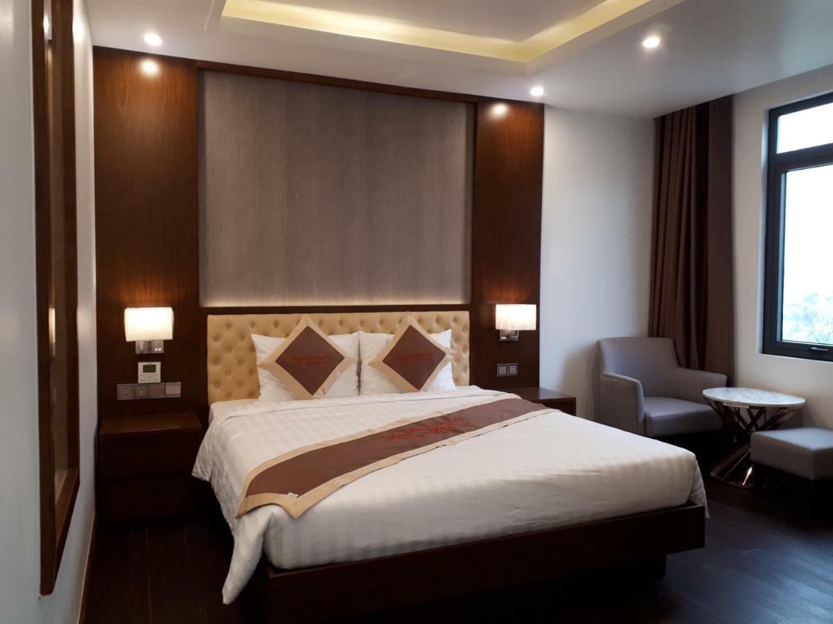 Lake Hills Hotel Ha Long Esterno foto